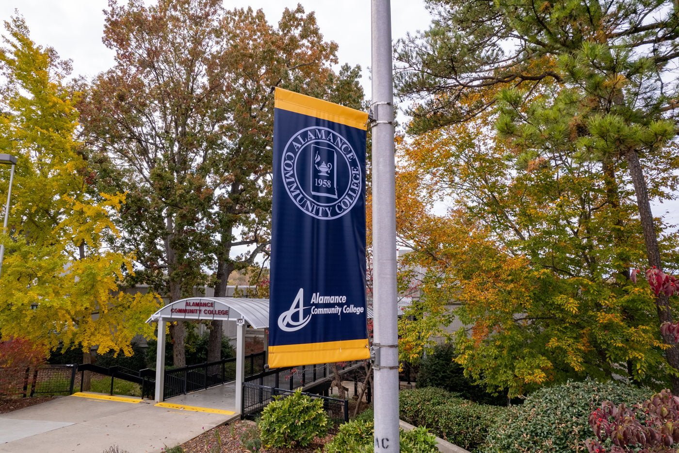 boulevard banner used at Alamance Community College